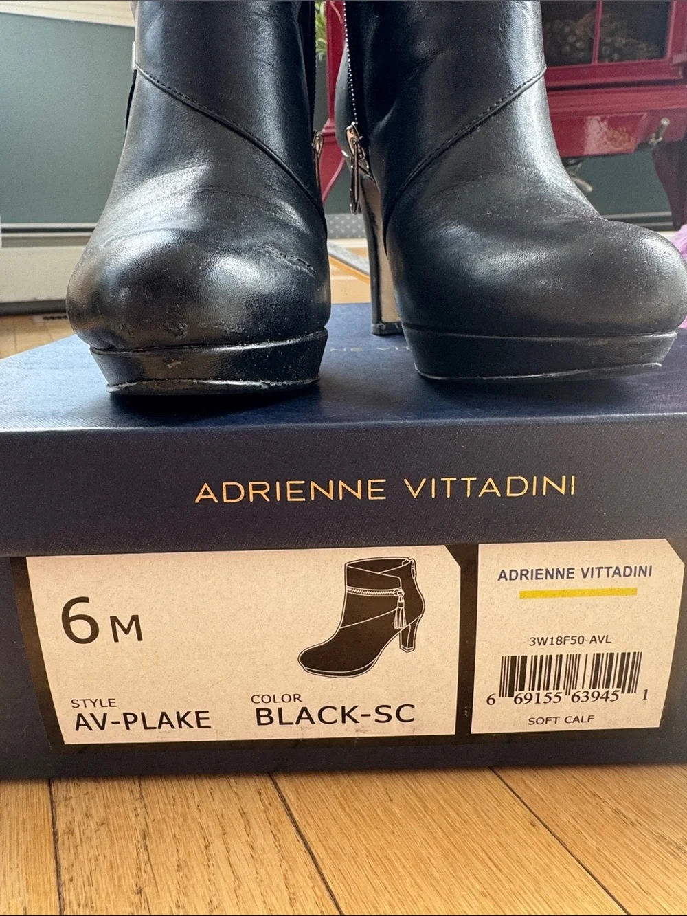 Adrienne Vittadini Black Leather Platform Ankle Booties with Side Zipper